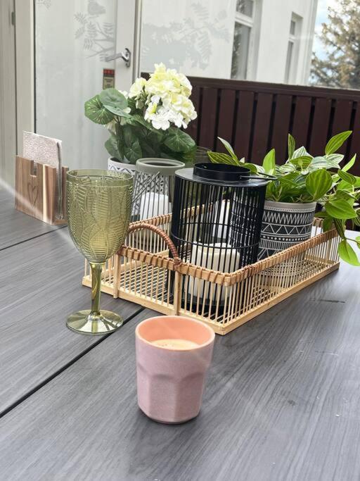 Charming 3 Bedroom Apartment 아퀴레이리 외부 사진
